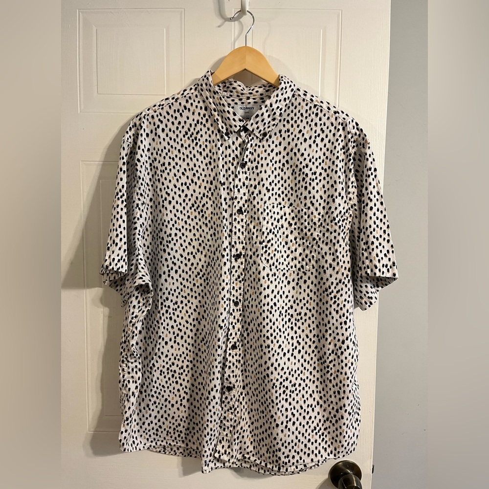 Cotton tan & navy dot pattern button down - Size 3X
